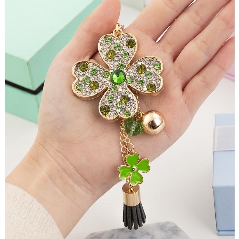 持つと幸運になる木の葉マンキーホルダー 持つと幸運になる木の葉マンキーホルダー