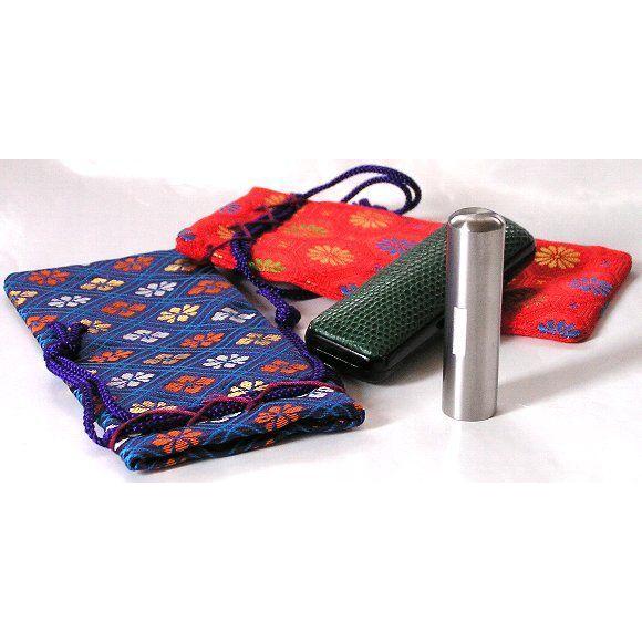 最終手仕上げチタン印鑑