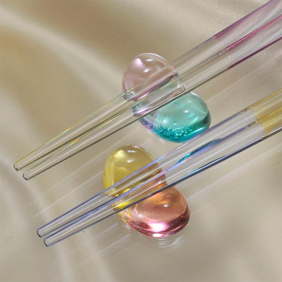 名入れ ペアギフト HXX 箸 日本製 capi トロピカル ブルー×ピンク 箸 & 箸置き ペアセット 専用BOX入り |  | 02