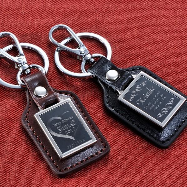 バレンタイン2024 キーホルダー キーリング 彼氏 彼女 革 名入れ 名