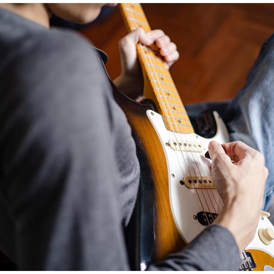 Fender ストラトキャスター 美品カポピックケース付き