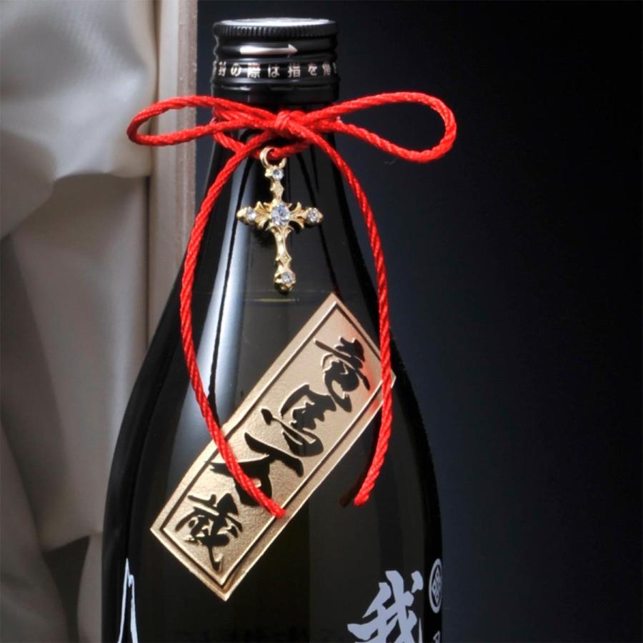 退職祝い　退官　ギフト　男性　名入れ　誕生日プレゼント　焼酎　酒　北斗の拳  芋焼酎 25度 900ml　北斗の拳コラボ  チャーム付｜original｜04