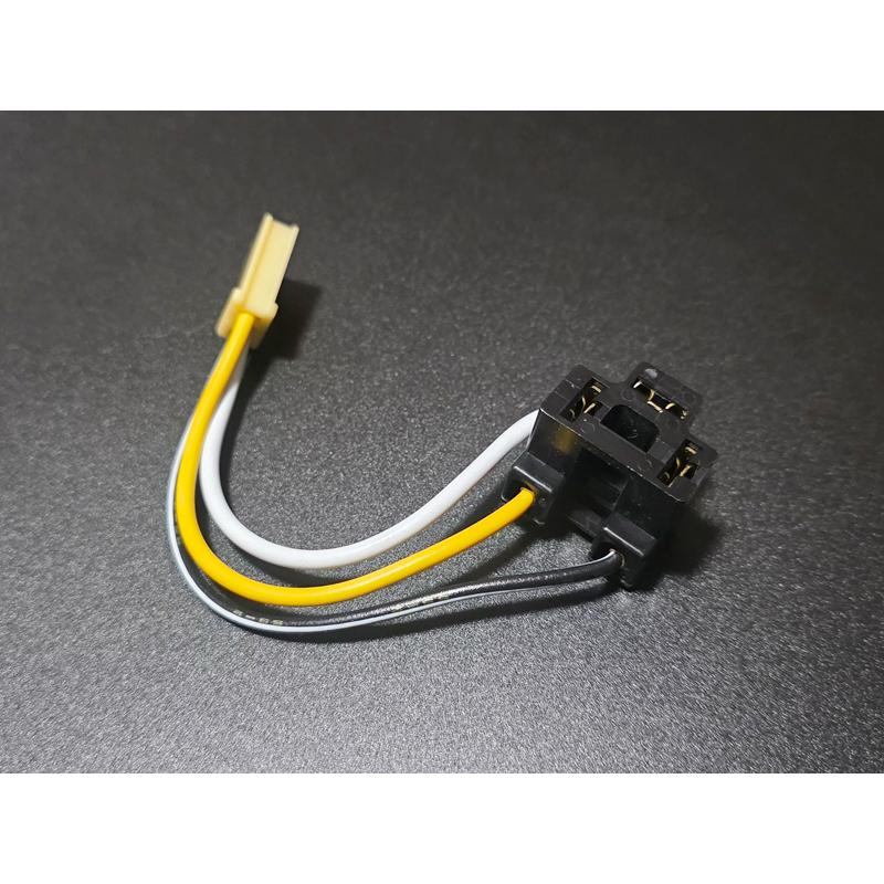 新品 ヘッドライト H4 カプラー ハーネス GT380 GT550 GT750 GS400