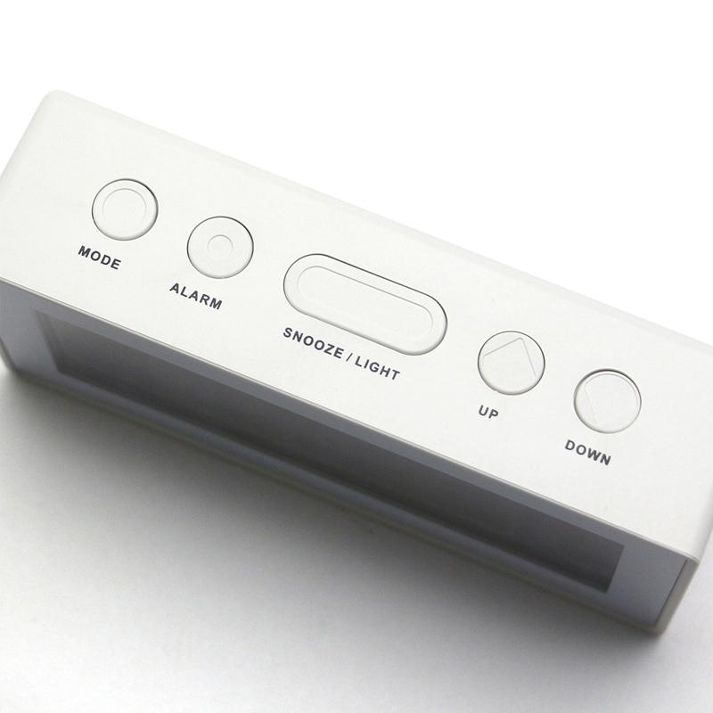 ロボット アラーム クロック 目覚まし時計 温度計 多機能 デジタルロック スヌーズ機能 レトロ クラシック おしゃれ 人気 ブランド 置き時計 デジタル時計 |  | 04