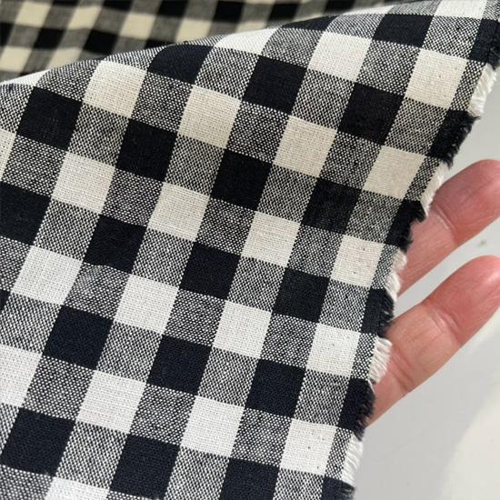 ギンガムチェック 柄幅約10mm 生地 （黒/青/赤）綿100/厚み普通/春夏