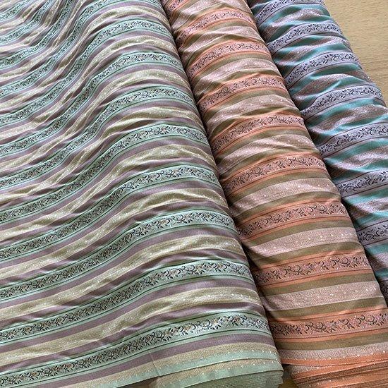 ストライプ 生地 ジャガード（緑/オレンジ）綿混/柄に光沢感のある