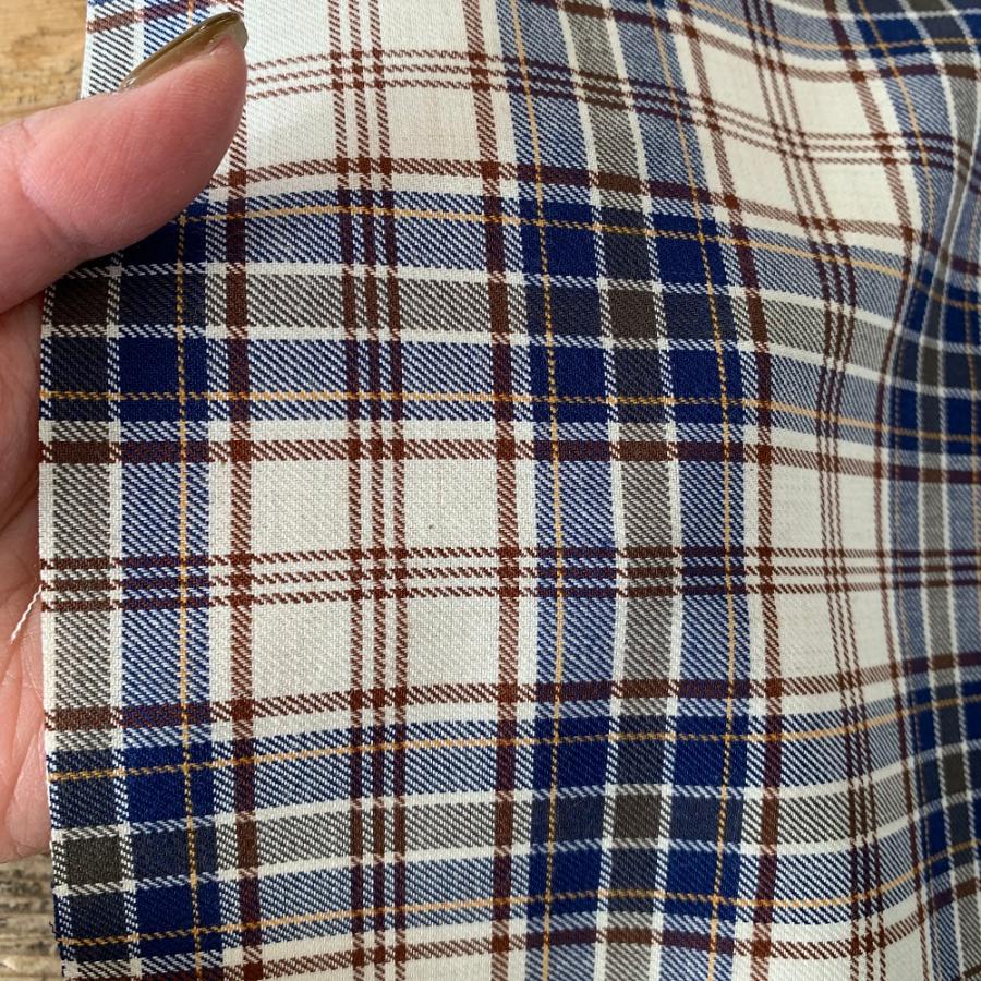 コットンソフト綾織りタータンチェック 生地 白×ネイビーストライプ