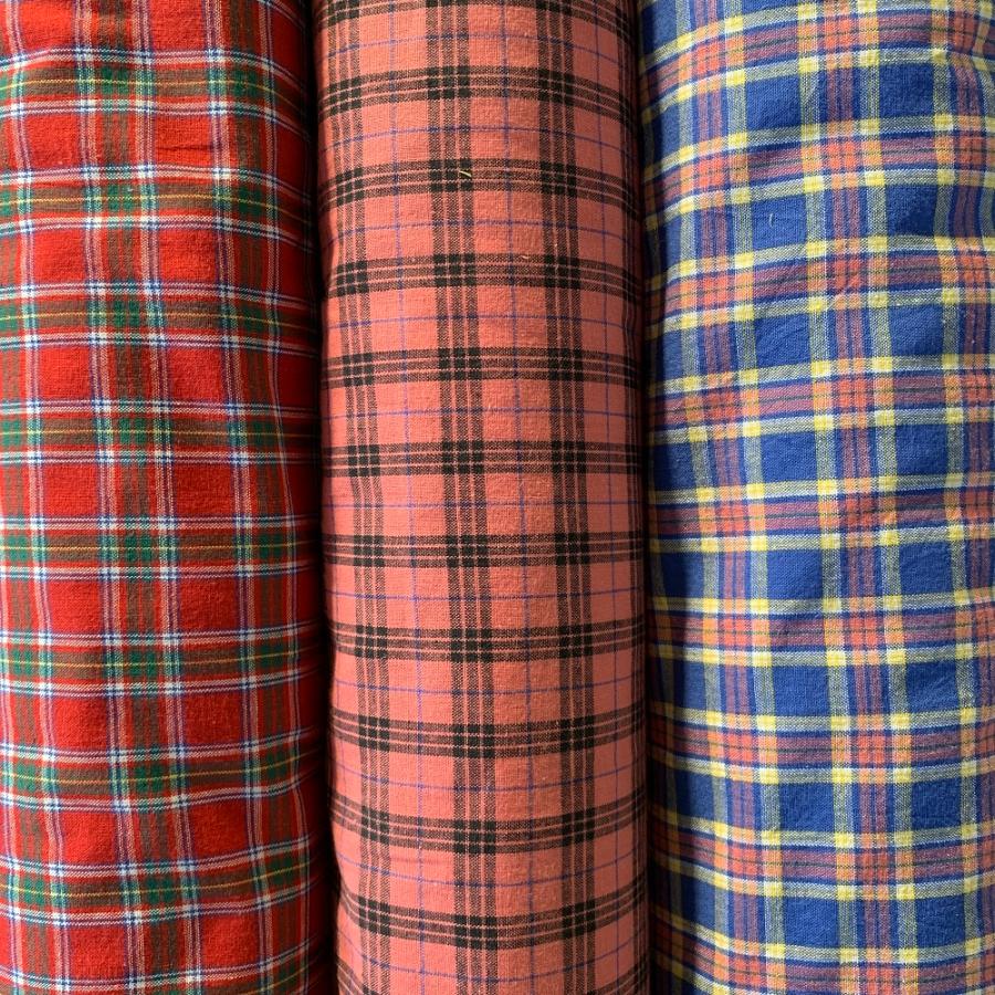 平織りコットンタータンチェック / 青地×イエローストライプ ピンク地