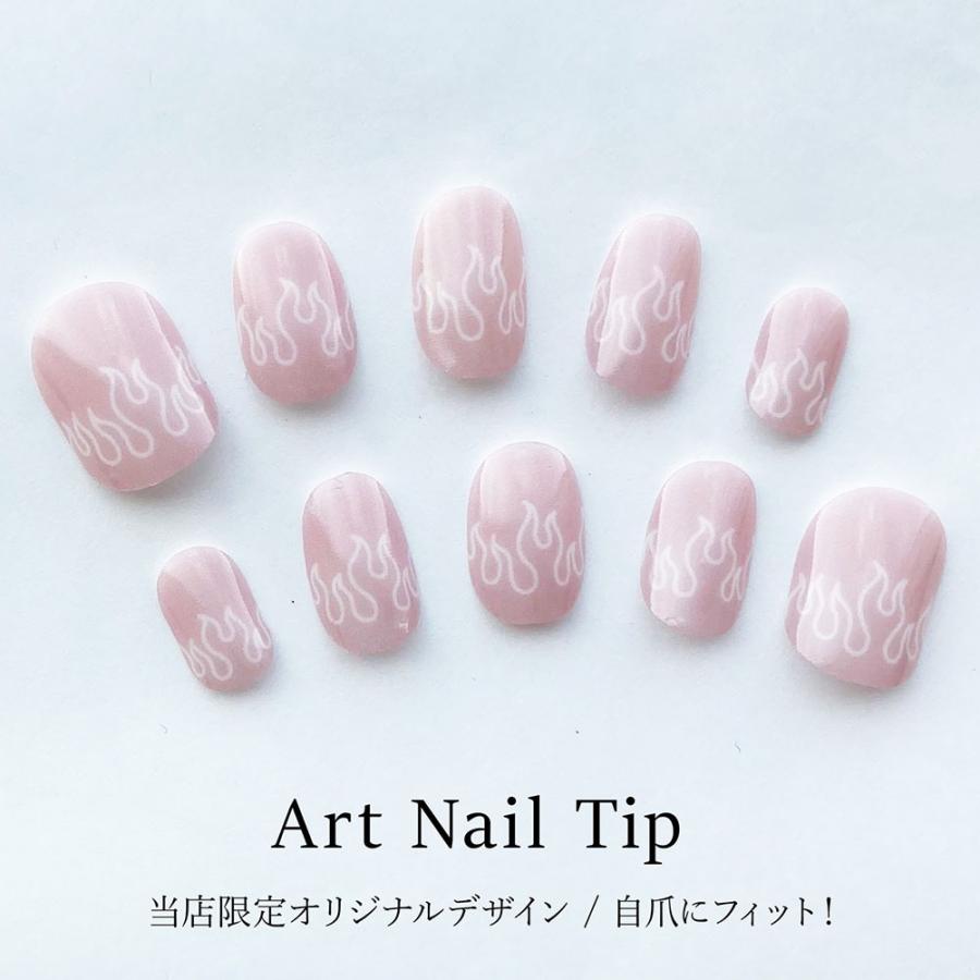 繰り返し使えるネイルチップ オリジナルデザインのジェルネイル 自爪に