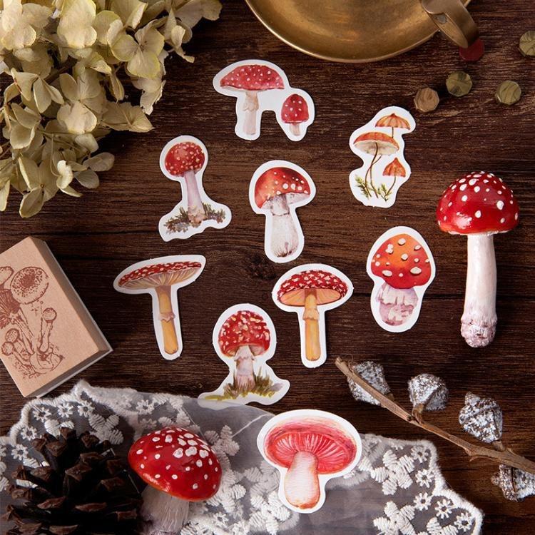 海外ステッカー キノコ きのこ シール フレークシール 45枚 箱入り 茸