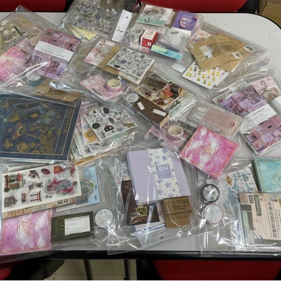 在庫処分 セール品 福袋 シール 76点セット ランダム 大量 女の子 