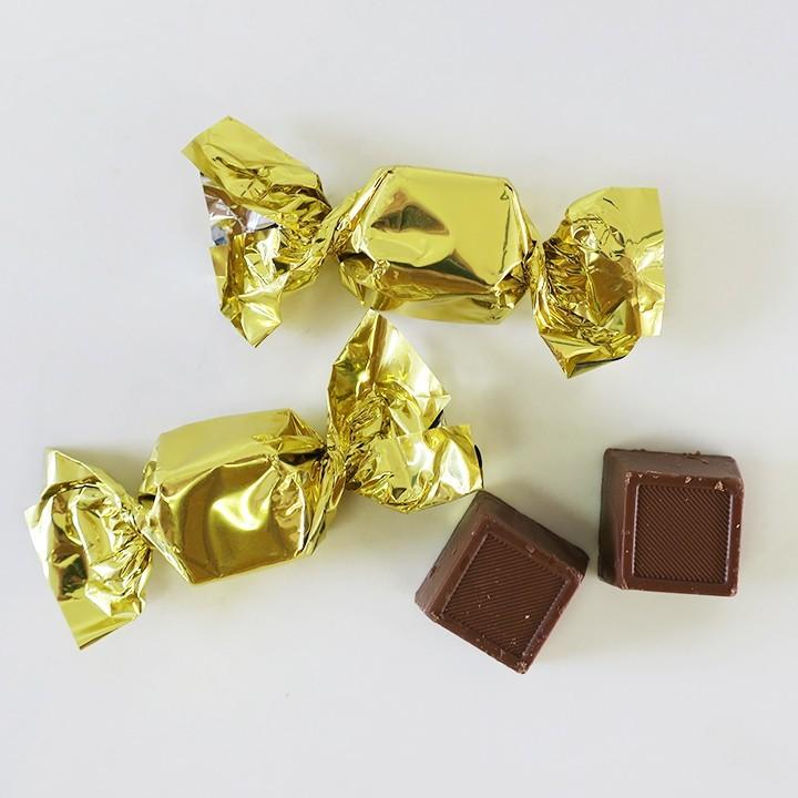 メール便 ゴールドカットチョコ（両ひねり）約93粒 500g 個包装 お菓子