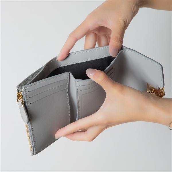 バーバリー 財布 三つ折り財布 BURBERRY 8070433 レディース BURBERRY 8070433/A1373      比較対照価格85,800 円の画像