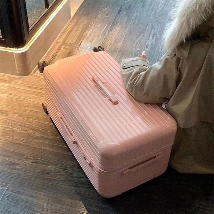 スーツケース キャリーバッグ 軽量 大容量 S M L LL XL 11色  Mサイズ おしゃれ 旅行 出張 かわいい 人気 キャリーケース カラバリで旅が楽しくなるの画像