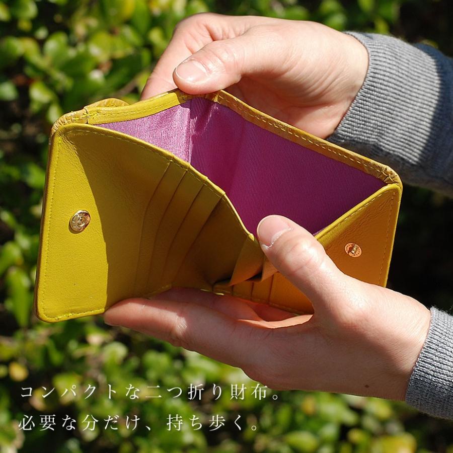 二つ折り財布 極小財布 薄型 バラ 花柄 エナメル 型押しレザー