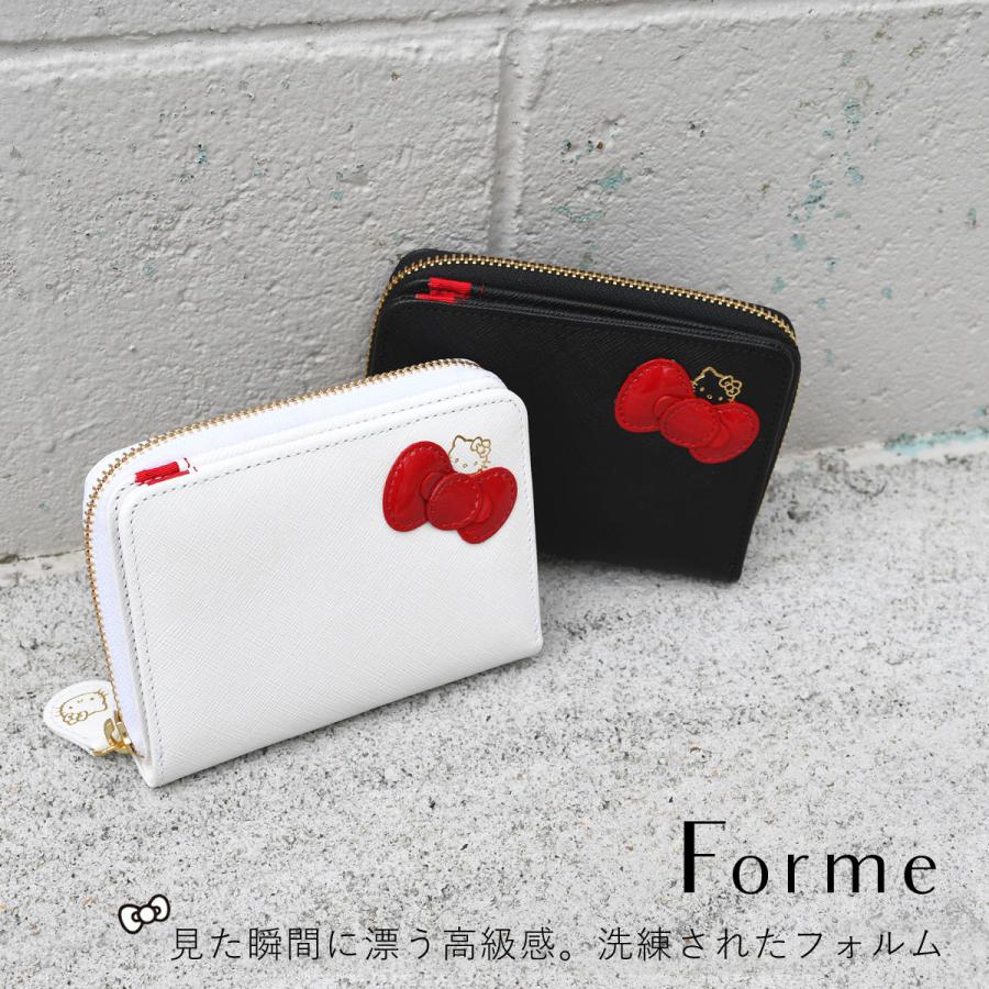 ハローキティ キティちゃん 二つ折り財布 小銭入れあり ハローキティ キティちゃん 二つ折り財布 小銭入れあり