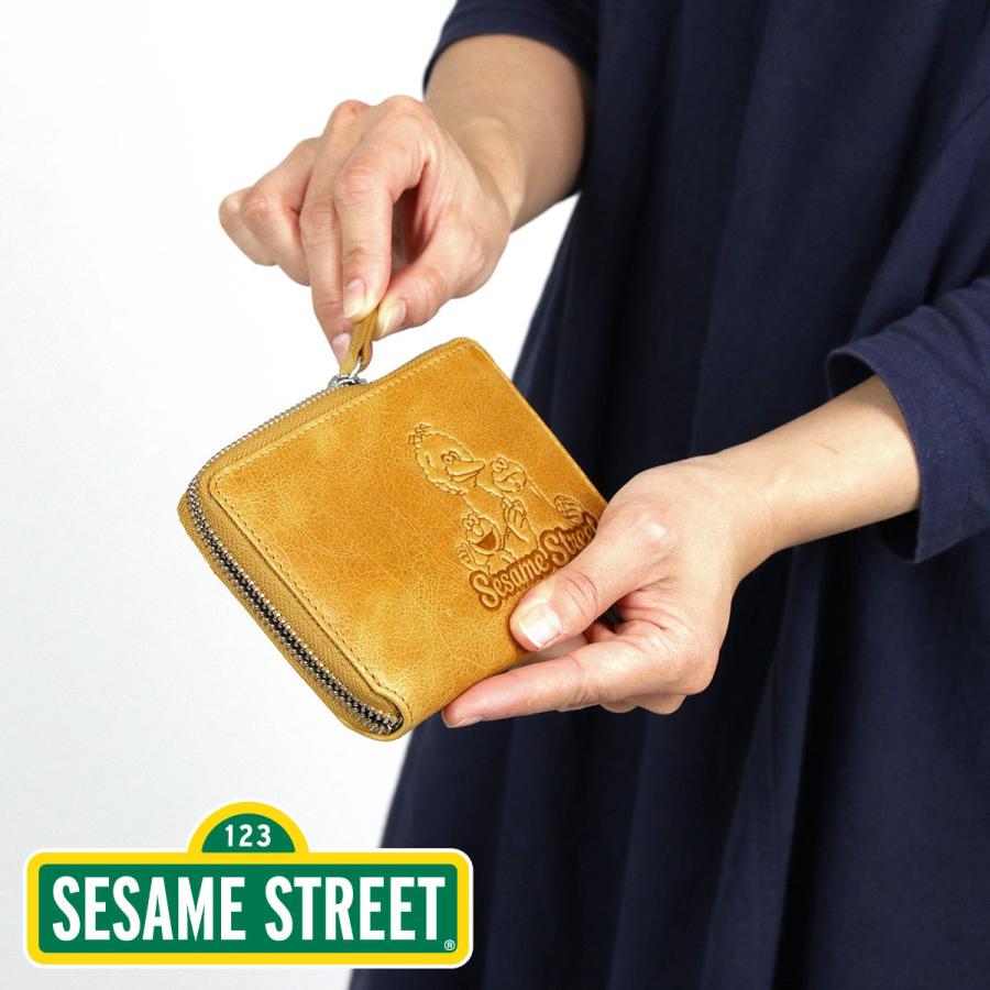 再入荷1番人気 送料無料 セサミストリート Sesame Street キャラクター ビックバード エルモ クッキーモンスター 財布 二つ折り財布 ラウンドファスナー 縦型 ミドルウォレット 大容量 小銭入れあり Ykkファスナー 本革 牛革 楽天市場 Allentownfencerepair Com