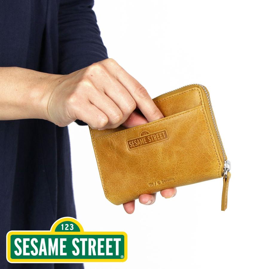 再入荷1番人気 送料無料 セサミストリート Sesame Street キャラクター ビックバード エルモ クッキーモンスター 財布 二つ折り財布 ラウンドファスナー 縦型 ミドルウォレット 大容量 小銭入れあり Ykkファスナー 本革 牛革 楽天市場 Allentownfencerepair Com