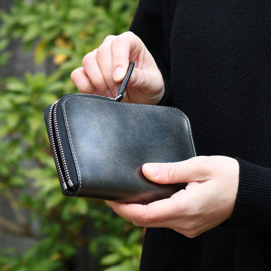 ミドルウォレット 二つ折り財布 ラウンドファスナー ゴールド シルバー