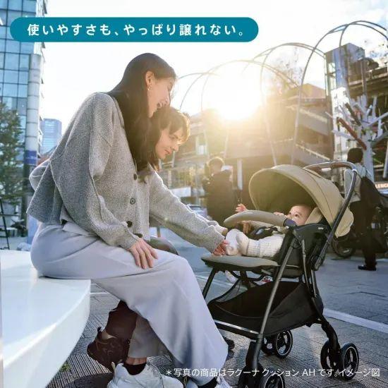 アップリカ ラクーナ クッション フリー AE ブラック BKの画像