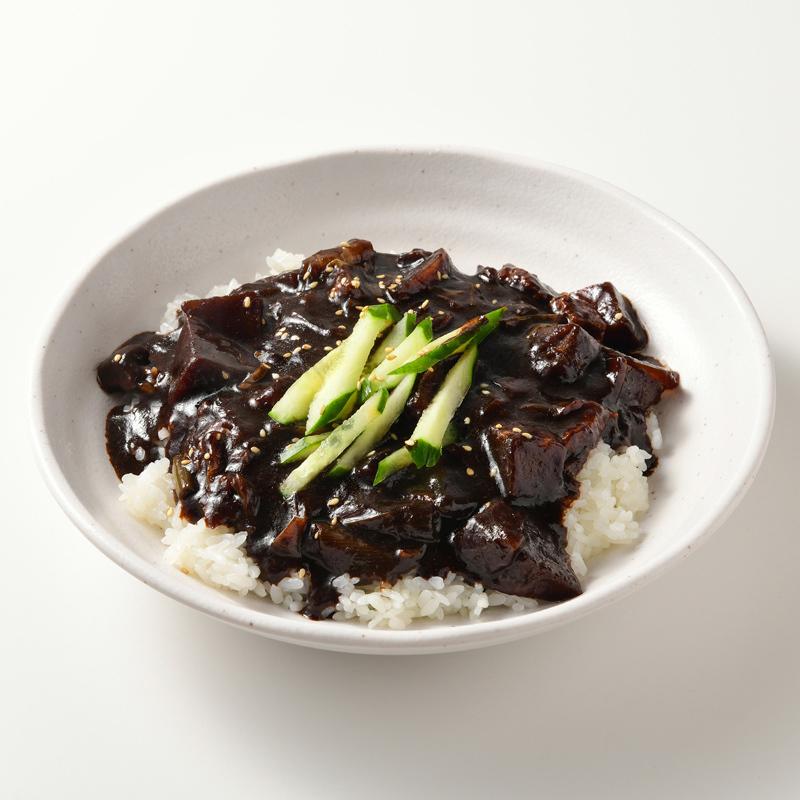 大人も着やすいシンプルファッション 韓国料理 麺有り ジャージャン麺 お取り寄せグルメ 韓国本場の味 自家製 チャジャン 麺セット Aynaelda Com