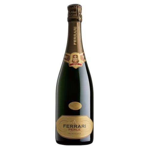 飲料・酒 FERRARI PERLE 2018 スパークリングワイン 箱付き