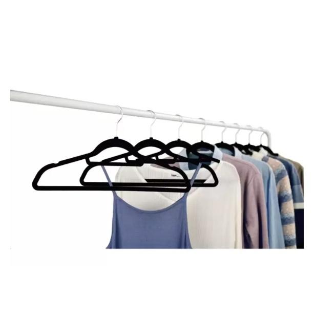 送料無料 すべらないハンガー たっぷり５０本セット 箱入り スリムハンガー コストコ 50hangers お洗濯屋さん 通販 Yahoo ショッピング