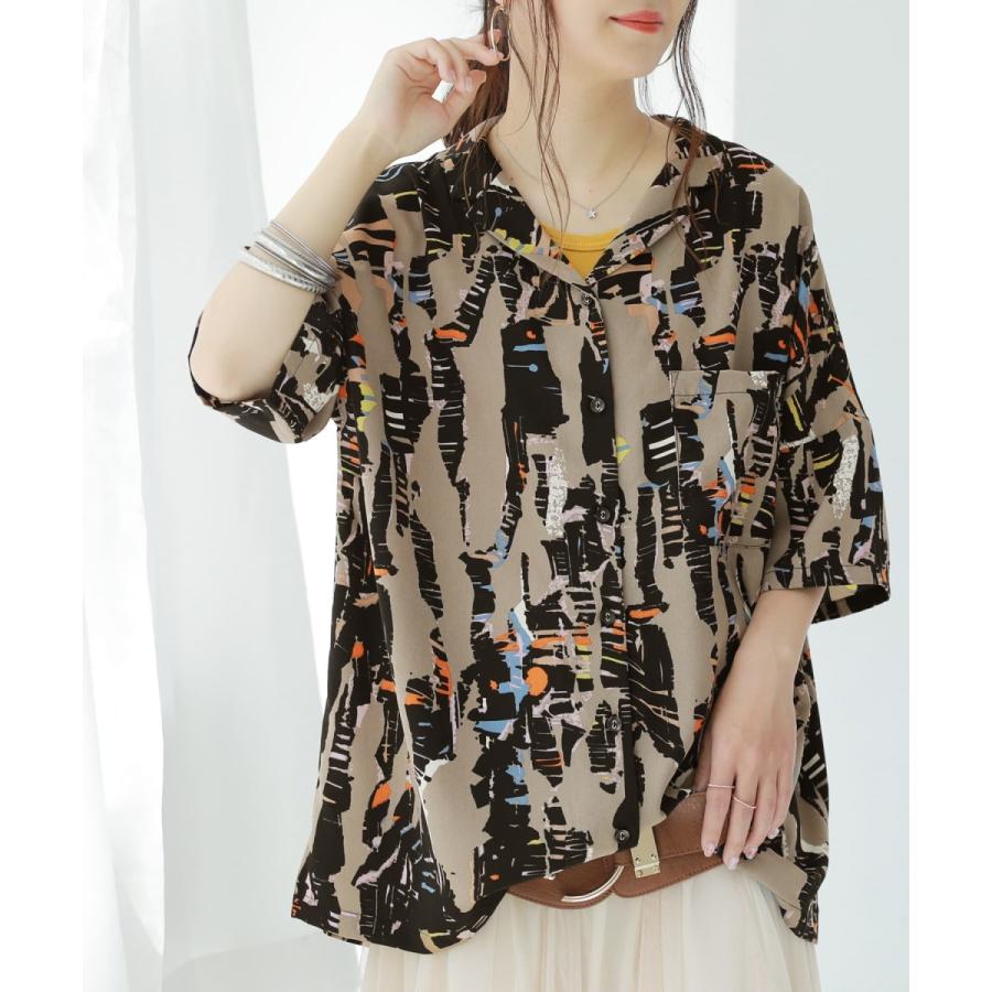 シャツ レディース トップス 春夏 半袖 五分袖 オープンカラー 総柄 落ち感 お揃い リンクコーデ グラフィカルプリント開襟シャツ メール便可 10 オシャレウォーカー 通販 Paypayモール