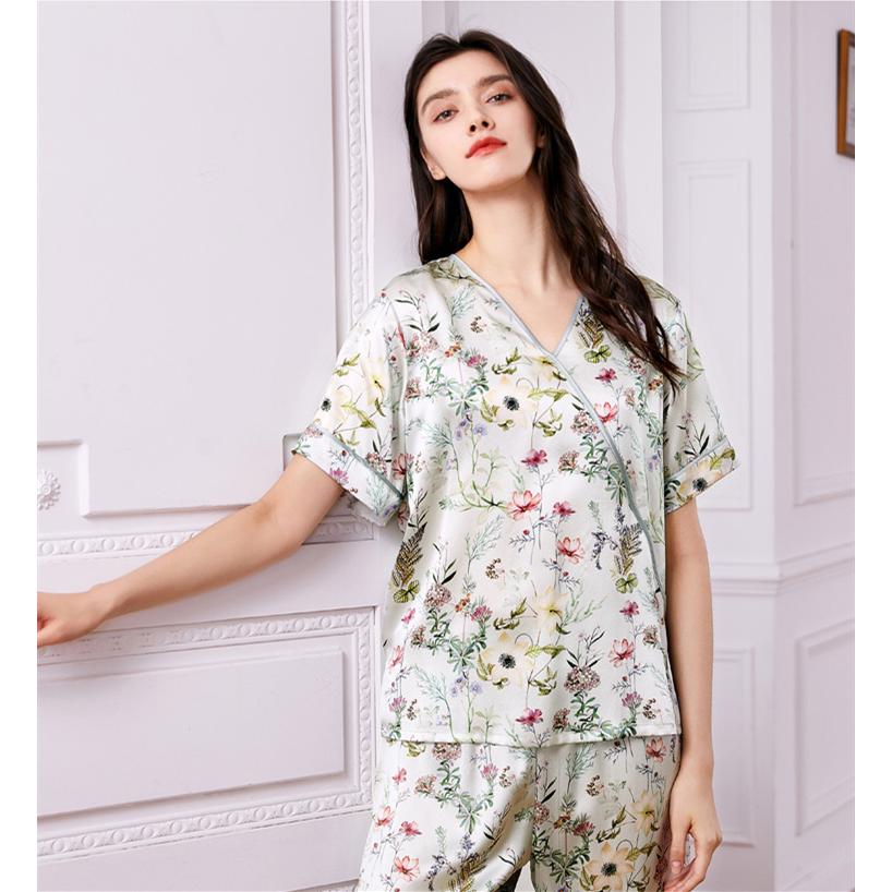 シルク パジャマ レディース 夏用 長袖 かわいい シルクパジャマ 前開き 春夏 シルク100 19匁 絹 洗える 可愛い 長ズボン 大きいサイズ 長袖パジャマ グリーン 176 92 結婚式ワンピース専門店osyareism 通販 Yahoo ショッピング