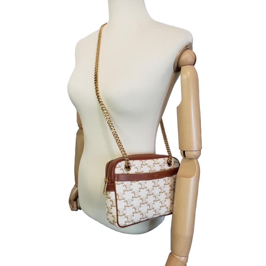 TRIOMPHE 【未使用品】 CELINE 【セリーヌ】 196252BZJ スモールパタ