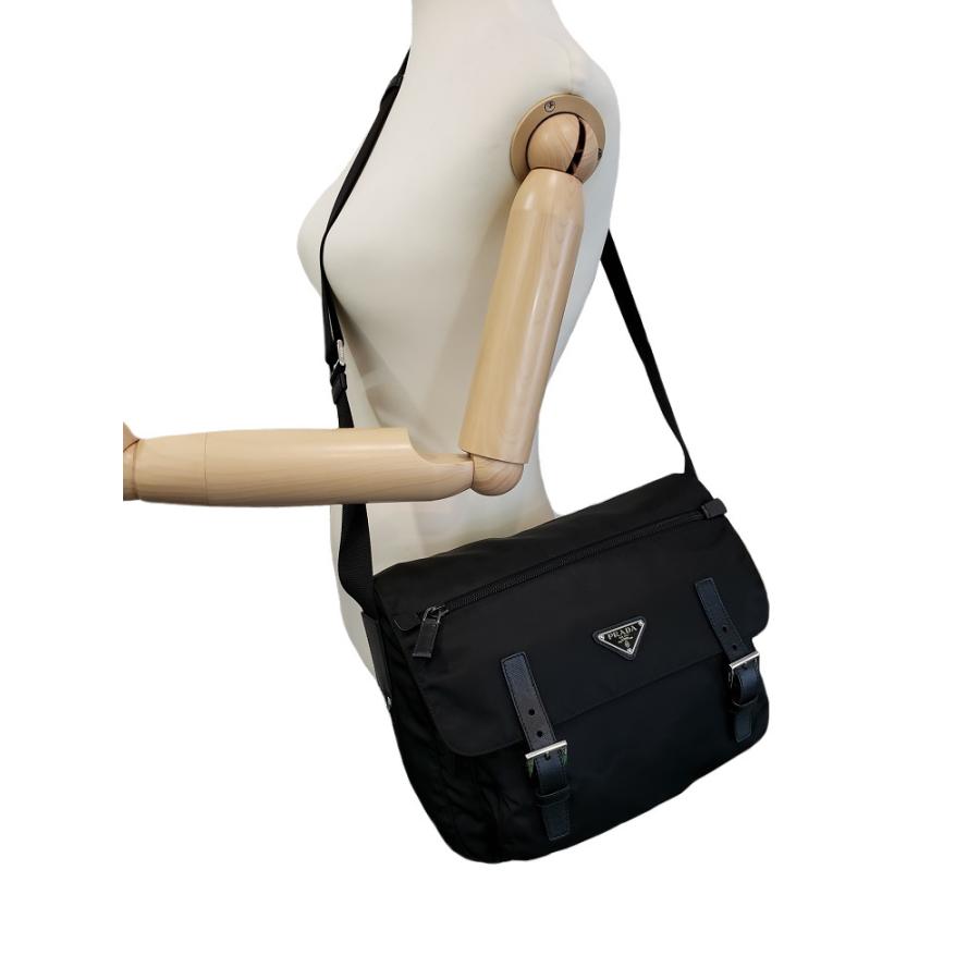 PRADA 【未使用品】 【プラダ】 1BD671 ナイロン 斜め掛け PRADA 【未使用品】 【プラダ】 1BD671 ナイロン 斜め掛け