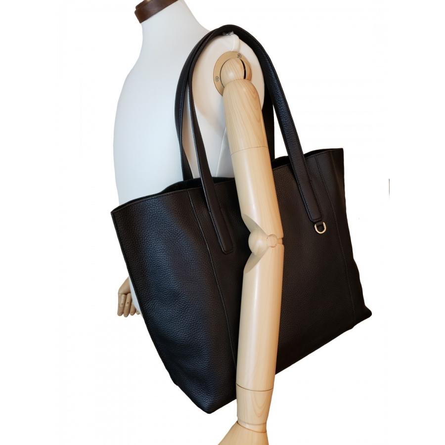 TOD'S 【極美品】 【トッズ】 日本限定モデル オールレザー TOD'S 【極美品】 【トッズ】 日本限定モデル オールレザー