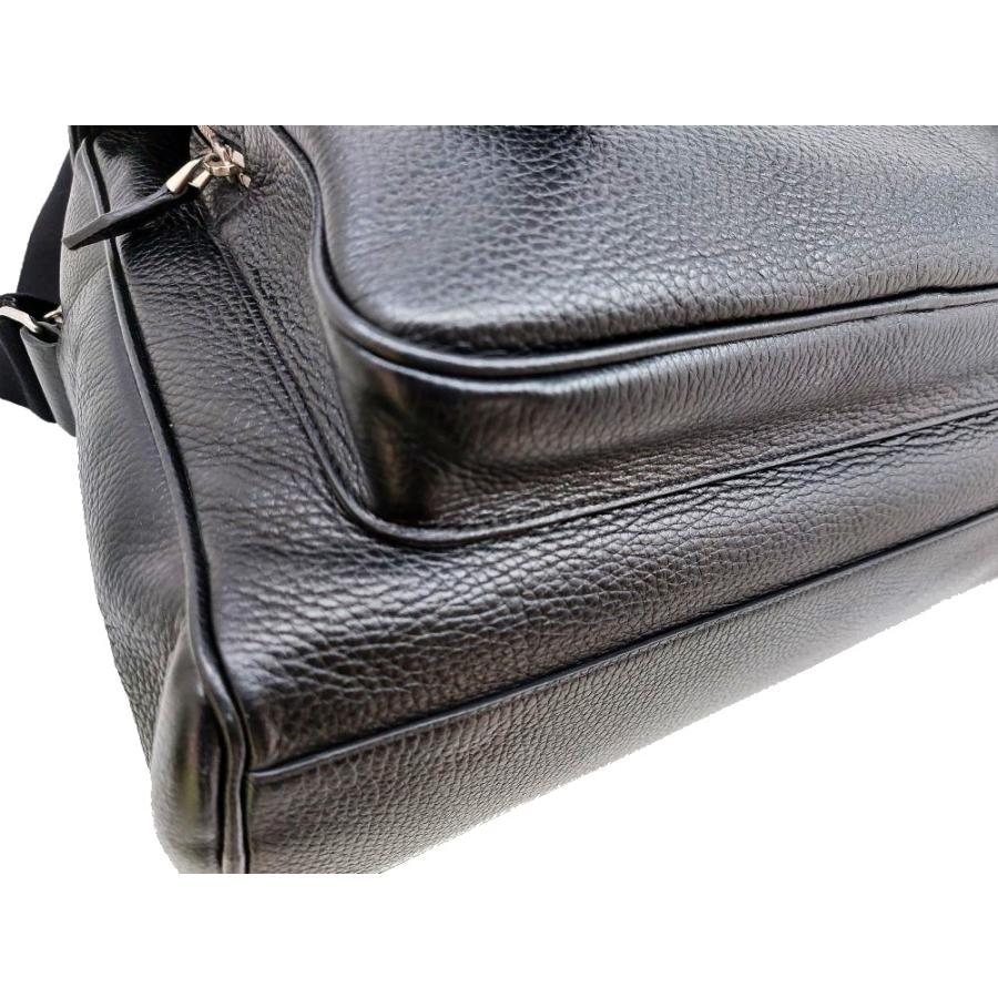 TOD'S（トッズ） トッズ「極美品」レザー メンズ メッセンジャーバッグ
