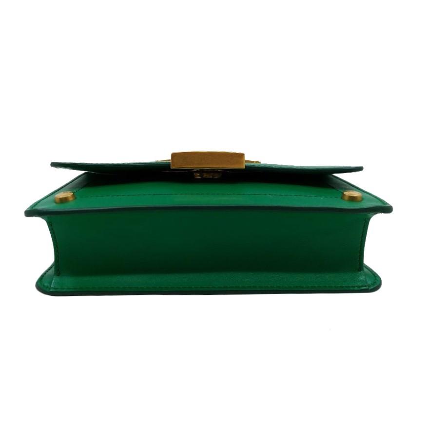 TOD'S（トッズ） トッズ「未使用品」Tタイムレス レザー 2WAY チェーン