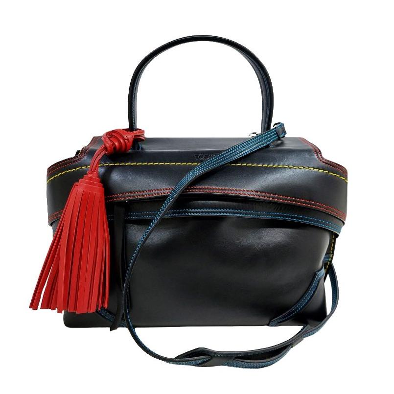 【TOD'S】ウェーブバッグ2wayバッグロゴ型押しレザー赤レッドハンドバッグ TOD'S（トッズ） トッズ「未使用品」ウェーブバッグ ミディアム レザー