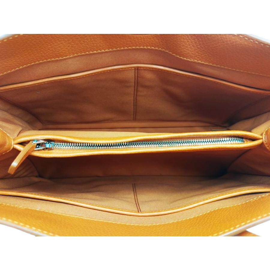 TOD'S（トッズ） トッズ「未使用品」モカシーノ レディース レザー