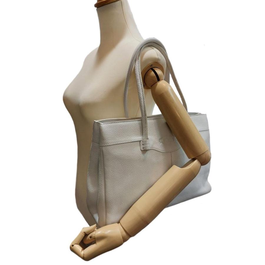 TOD'S（トッズ） トッズ「未使用品」モカシーノ レディース レザー