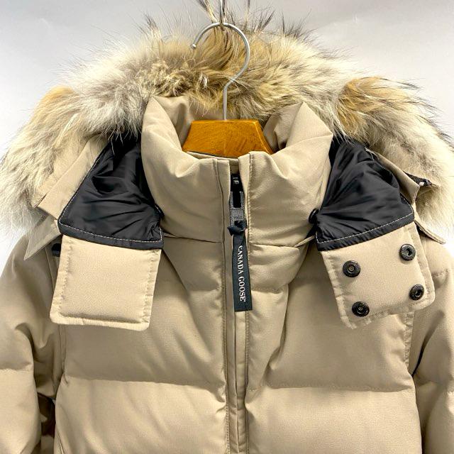 カナダグース レディース ベージュ XS ショート丈　美品 カナダグース レディース ベージュ XS ショート丈美品