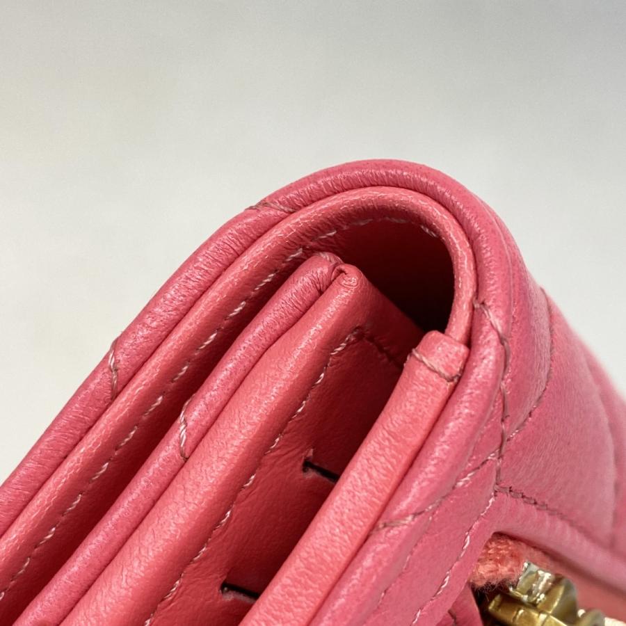 CHANEL 【5ec3241】シャネル 三つ折り財布 マトラッセ ラムスキン  