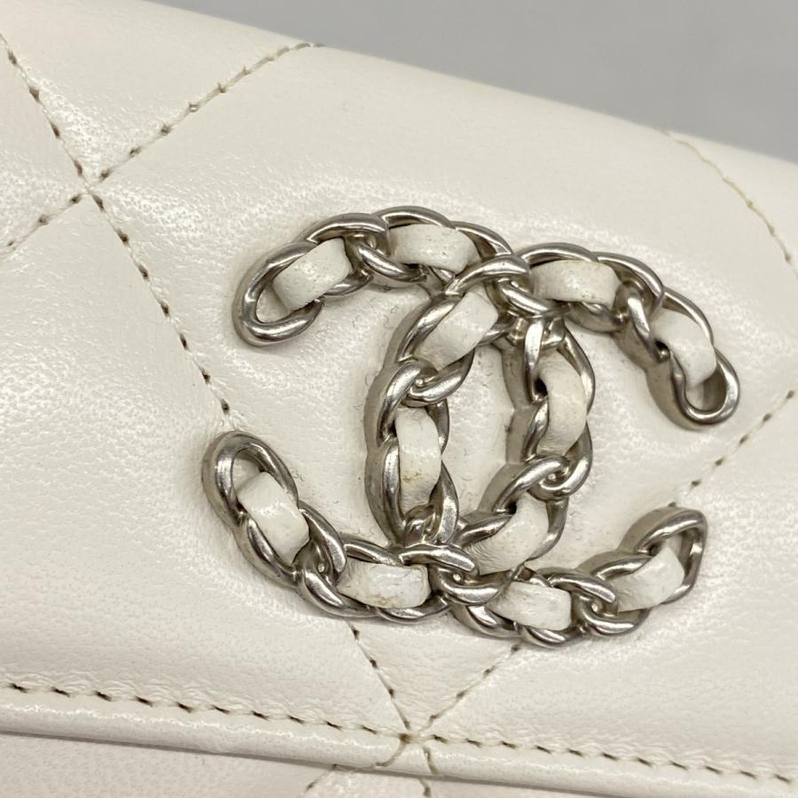CHANEL 【5ic3961-h】シャネル 三つ折り財布 マトラッセ ラムスキン  