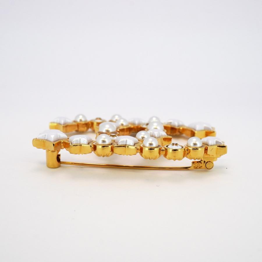 CHANEL 【5jdb0546】シャネル ブローチ ココマーク 星形 スター CHANEL 【5jdb0546】シャネル ブローチ ココマーク 星形 スター