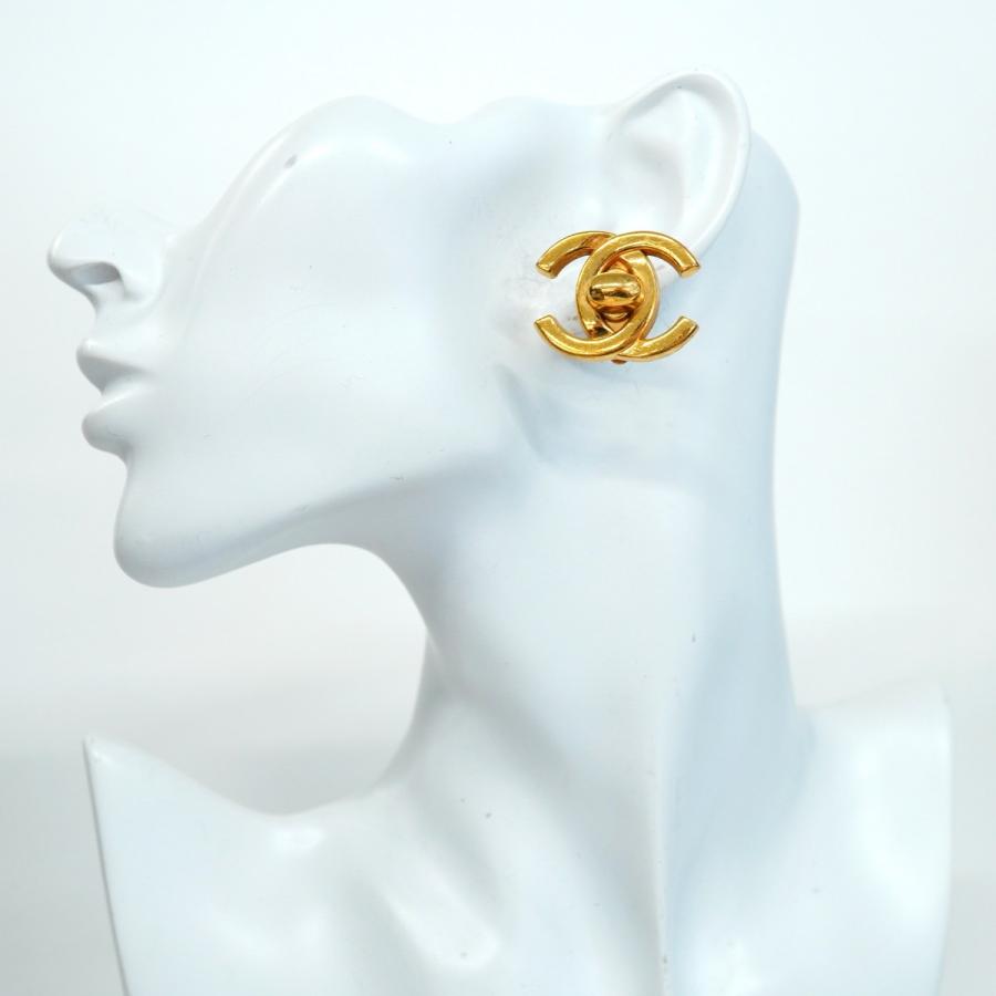 CHANEL 【5jeb0291】シャネル イヤリング ヴィンテージ ターンロック  