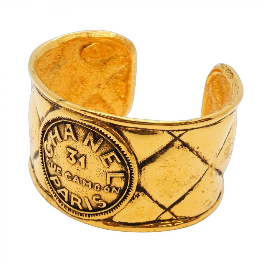 CHANEL ゴールドバングル ロゴデザインヴィンテージ