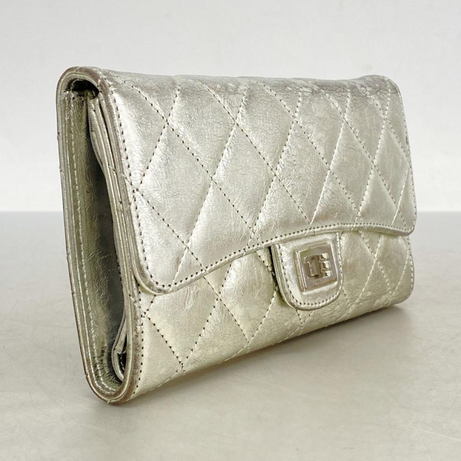 【超極美品】CHANEL タイムレスクラシック　三つ折り財布　マトラッセ　ミント CHANEL 【5mc3283】シャネル 三つ折り長財布 2.55/マトラッセ