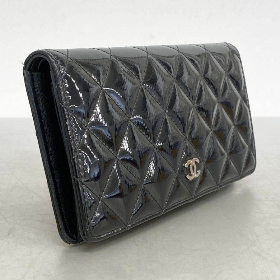 Minami  CHANEL ブラック レザー パース Minami CHANEL ブラック レザー パース 25A レザーチェーン CHANEL