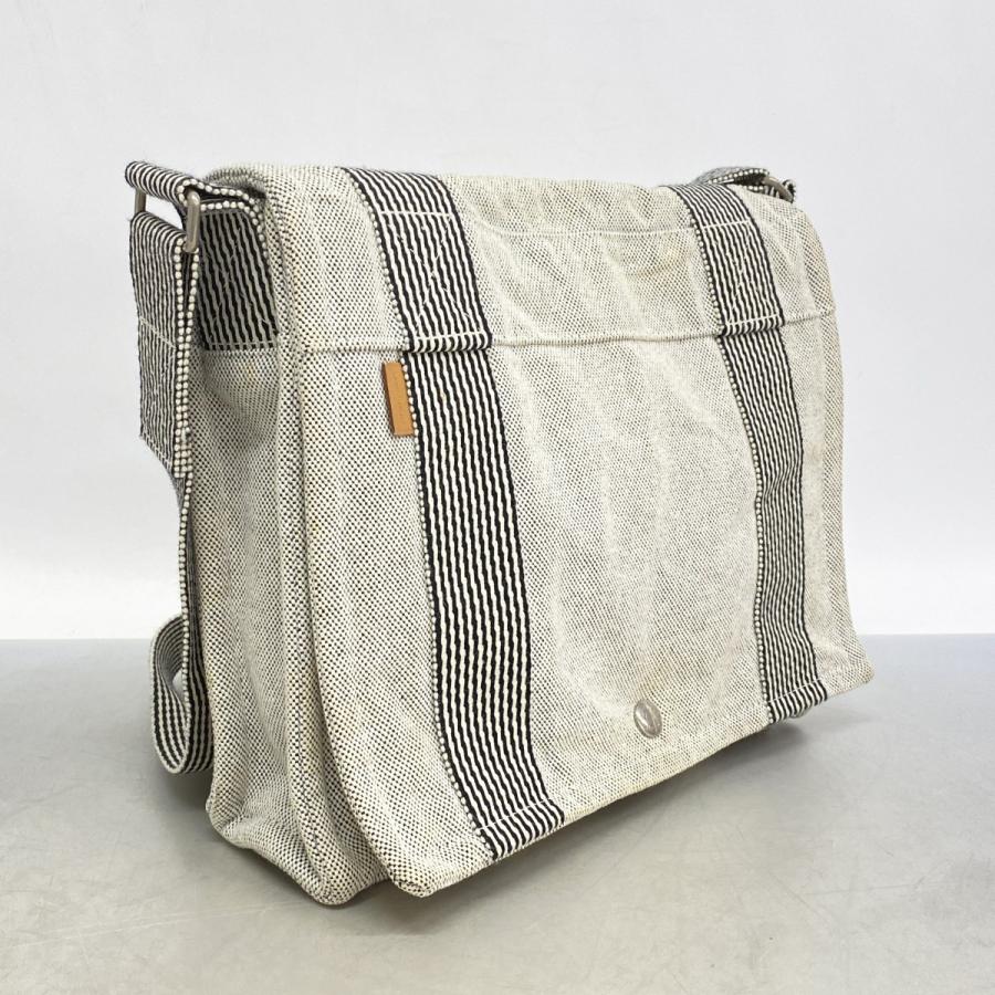 HERMES　ニューフールトゥ　バサスPM　ショルダーバッグ　アイボリー HERMES（エルメス） ☆SALE【5pb1562-r】エルメス ショルダーバッグ