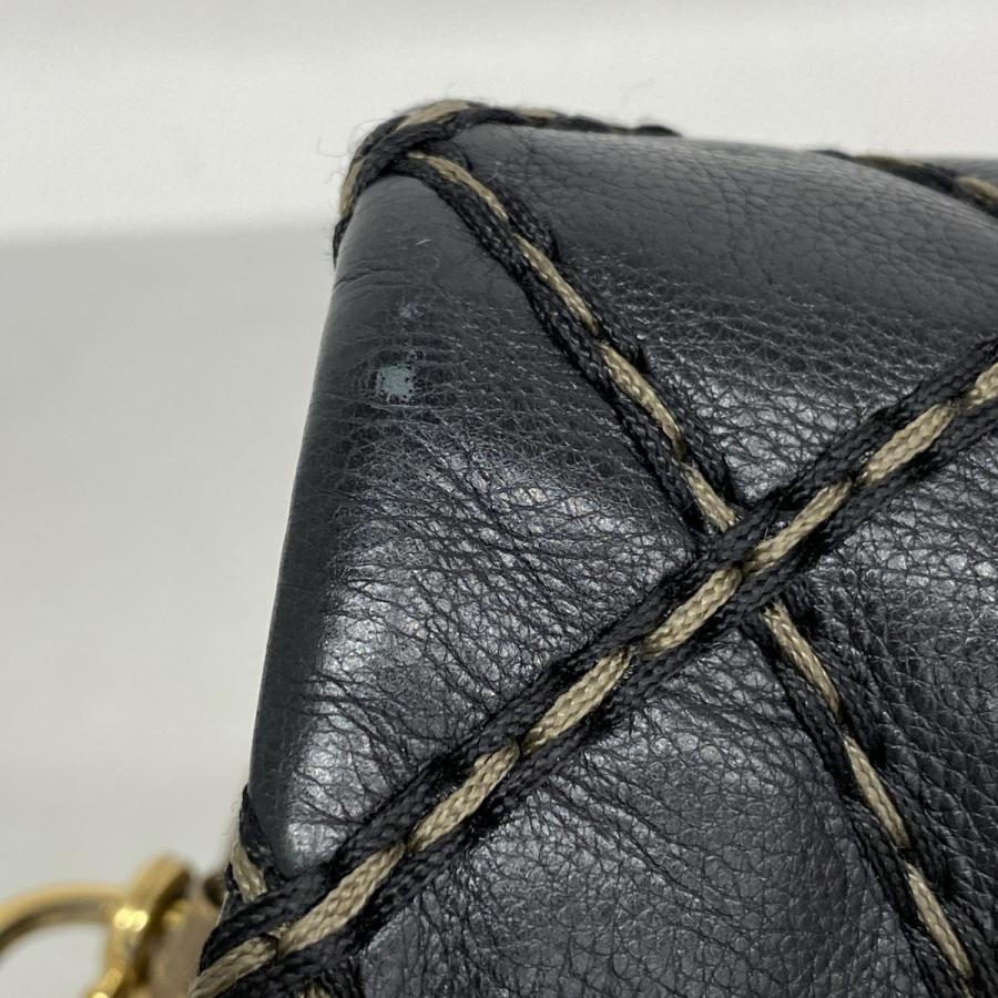 わ*ん様 CHANEL ブラック レザー ショルダーバッグ CHANEL ブラックレザー ショルダーバッグ