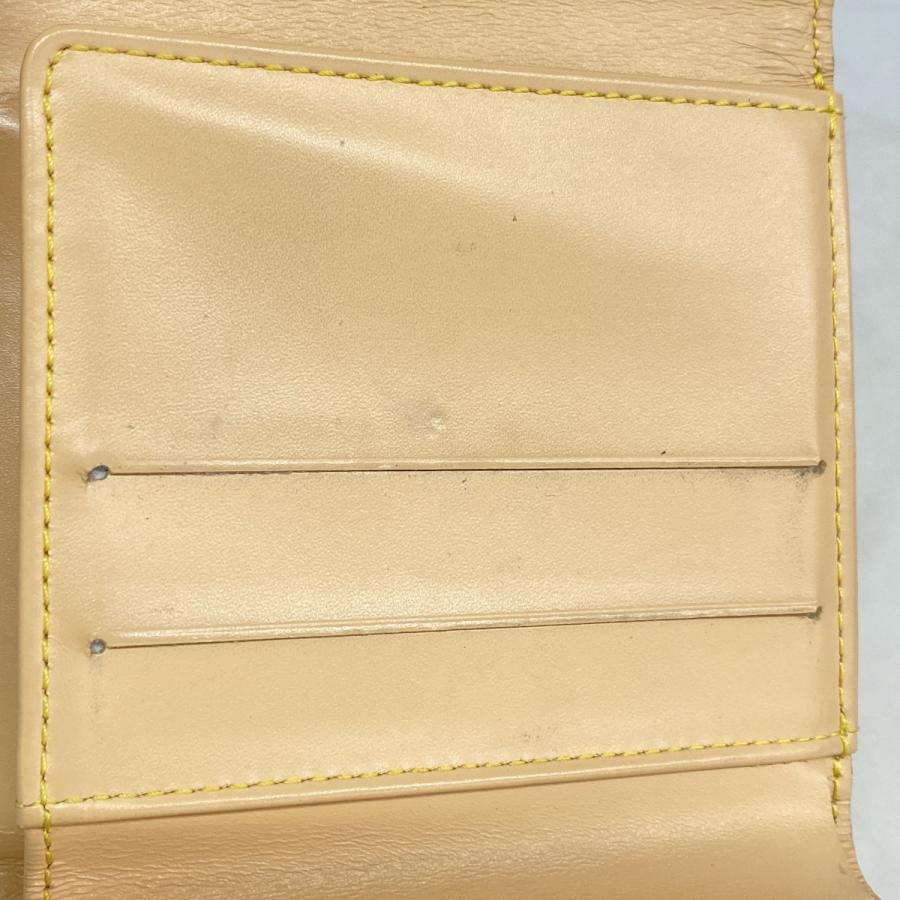 【激レア 美品】ルイヴィトン　三つ折り財布　マルチカラー　カルトクレディ　白系 LOUIS VUITTON（ルイ・ヴィトン） 【6ac2573】ルイヴィトン 三つ折り