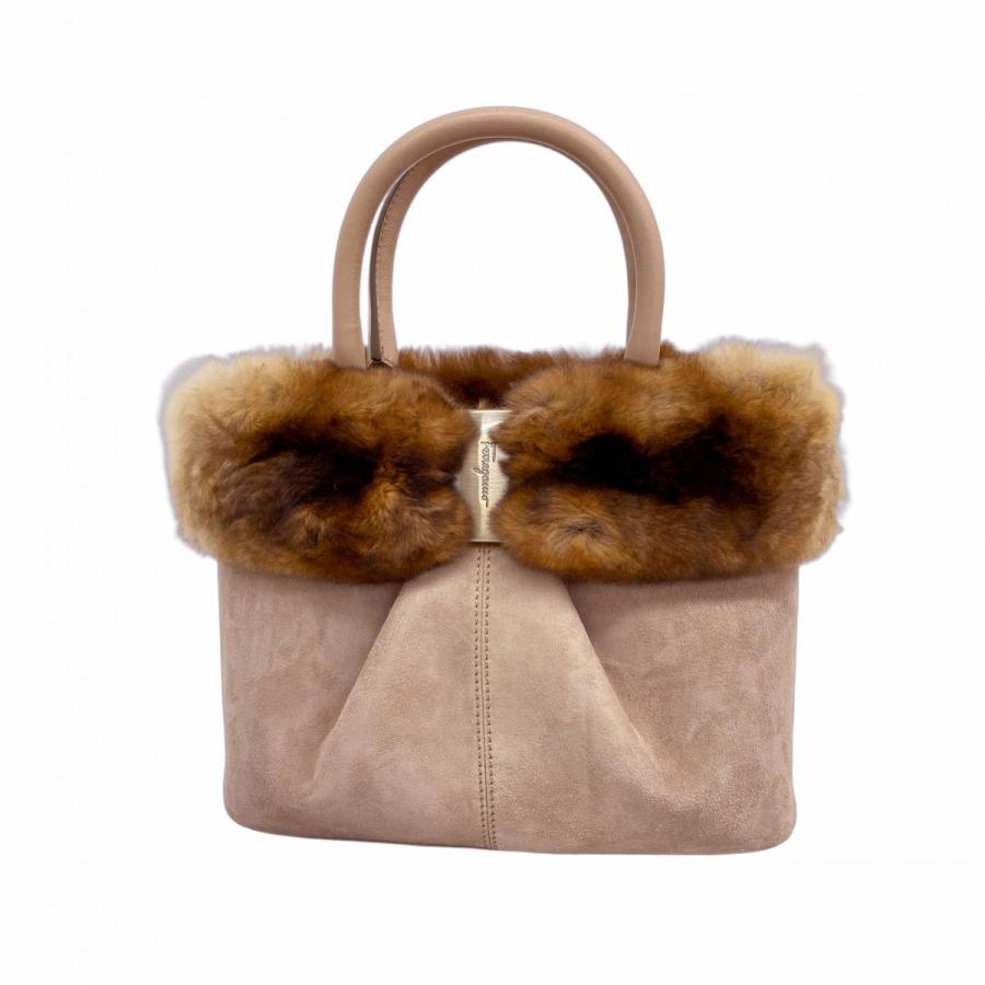 ぷりか新品未使用♡サルヴァトーレ フェラガモ FERRAGAMO（フェラガモ） サルヴァトーレフェラガモ ロゴ ショルダー