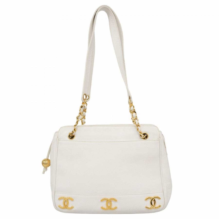 新品未使用✴︎CHANEL ノベルティ　白　ホワイト 3way キャビアスキン CHANEL ノベルティ ホワイト 3way キャビアスキン - メルカリ